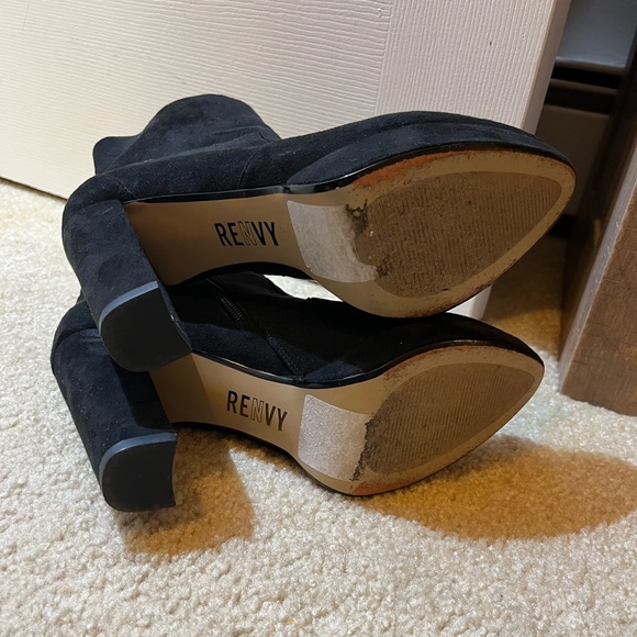 Black Renvy ankle boots - US 6 - Picture 2 of 5